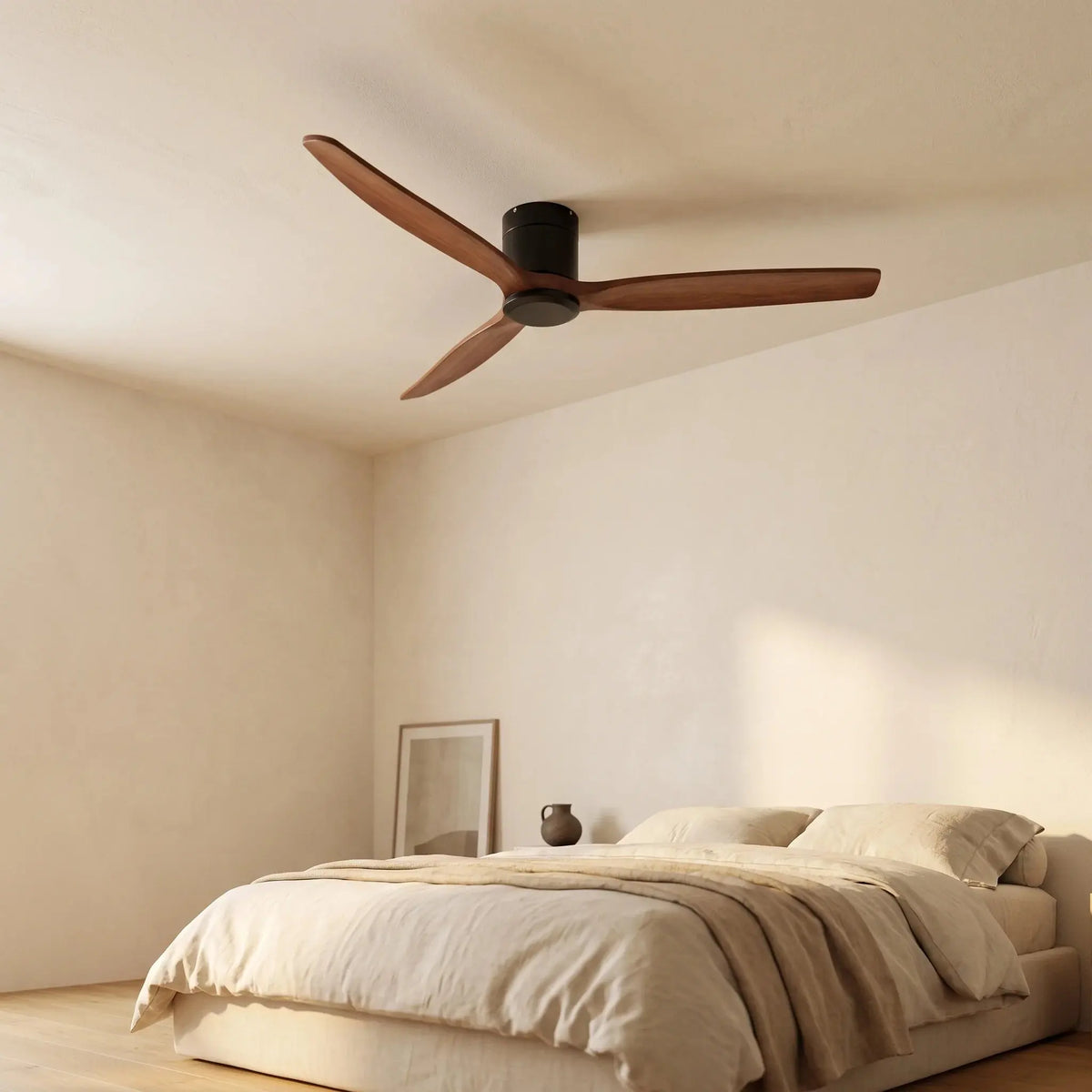 Ventilateur de plafond design noir bois bas silencieux DC Oléa