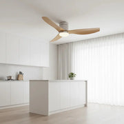 Ventilateur de plafond ultra-plat argenté et bois clair silencieux avec éclairage LED
